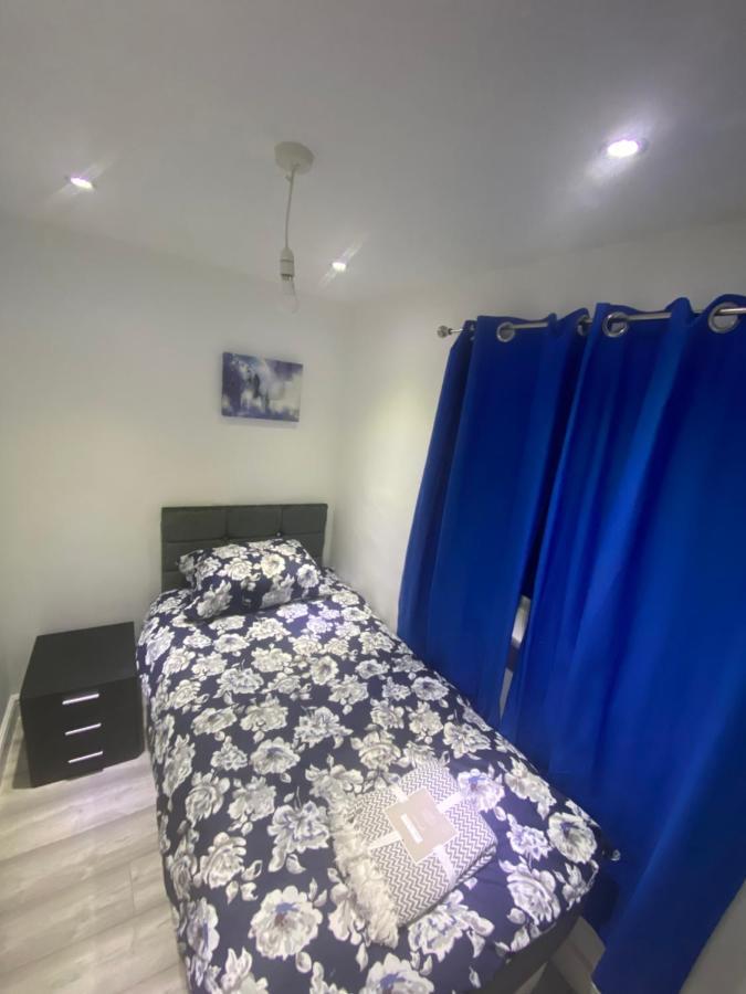 3 Bedroom House In Loughborough Buitenkant foto